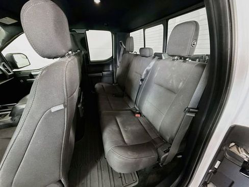 Used 2015 Ford F150 XLT w/ Equipment Group 302A Luxury AWD/4WD image 25