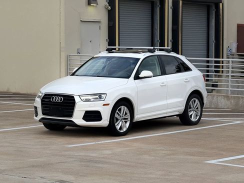 Used 2017 Audi Q3 2.0T Premium AWD/4WD image 3
