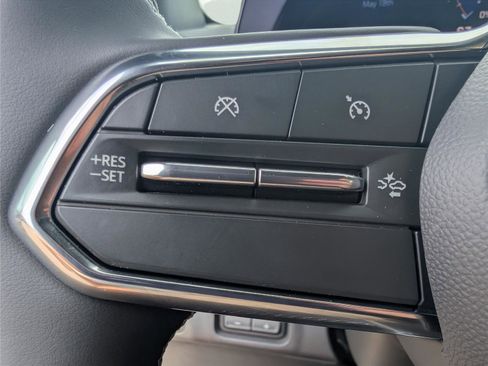 New 2025 Chevrolet Silverado EV LT image 24