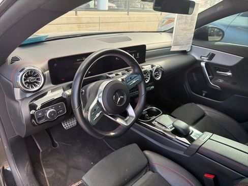 Used 2022 Mercedes-Benz CLA 250 image 7