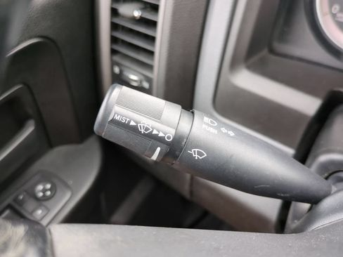 Used 2019 RAM 1500 Express w/ Wheel & Sound Group AWD/4WD image 25