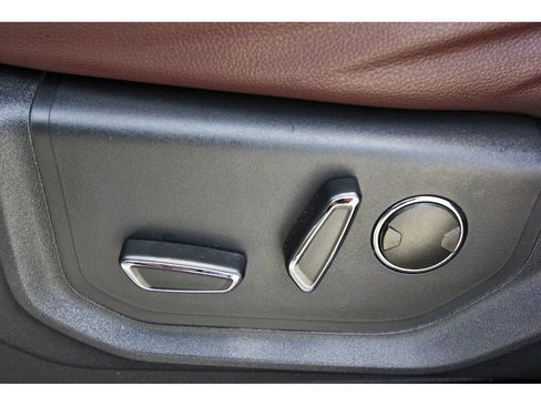 Used 2023 Ford Expedition Max Limited AWD/4WD image 28