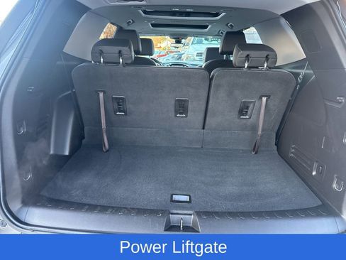 Certified 2019 Chevrolet Traverse LT w/ LT Premium Package image 9