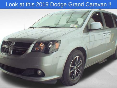 Used 2019 Dodge Grand Caravan GT image 1