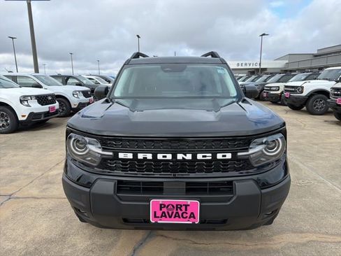 New 2025 Ford Bronco Sport Outer Banks image 2