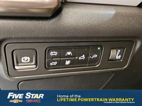 New 2025 GMC Hummer EV 2X image 28