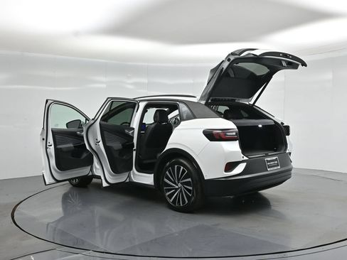Used 2024 Volkswagen ID.4 S RWD image 35