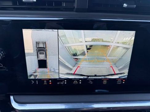 Certified 2024 GMC Sierra 1500 Denali Ultimate AWD/4WD image 4
