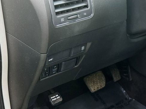 Used 2019 Nissan Armada SV w/ Driver Package image 10