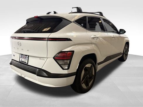 Used 2024 Hyundai Kona SEL image 5