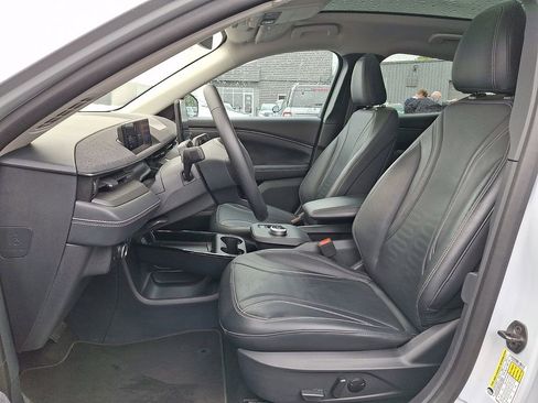 Used 2023 Ford Mustang Mach-E Premium AWD/4WD image 14