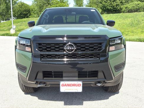 New 2026 Nissan Frontier SV AWD/4WD image 3