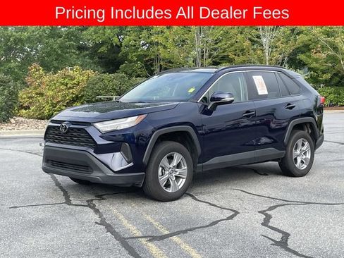 Used 2024 Toyota RAV4 XLE AWD/4WD image 1