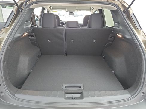 New 2026 Nissan Kicks SV image 12