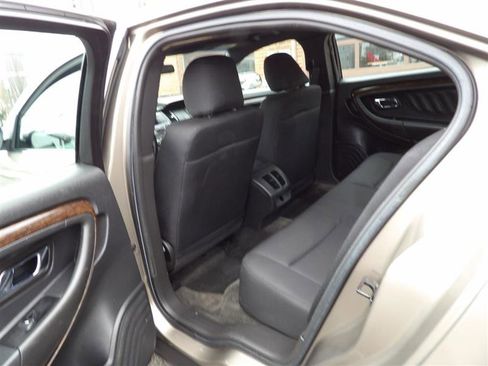 Used 2018 Ford Taurus Police Interceptor AWD image 10