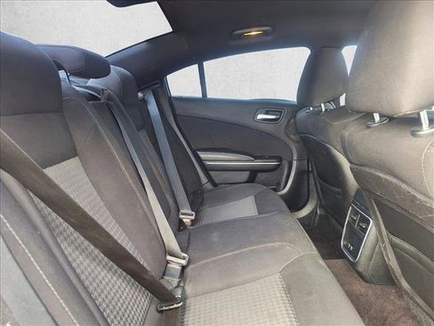 Used 2019 Dodge Charger Scat Pack w/ Dynamics Package RWD image 16