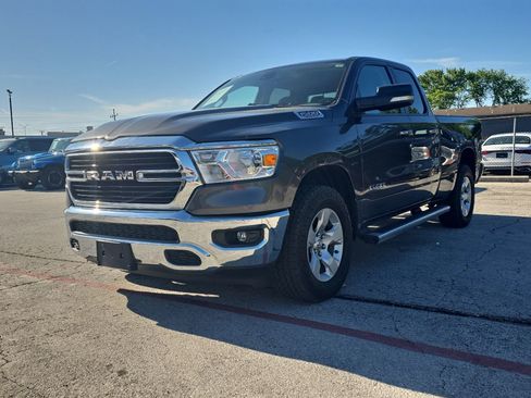 Used 2020 RAM 1500 Big Horn AWD/4WD image 3
