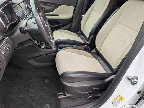 Used 2019 Buick Encore Sport Touring image 12