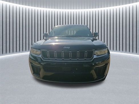 New 2026 Jeep Grand Cherokee L Limited image 22