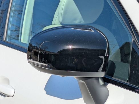 New 2026 Volvo XC60 B5 Ultra w/ Protection Package Premier image 19