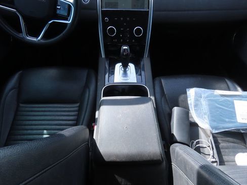 Used 2021 Land Rover Discovery Sport S image 9