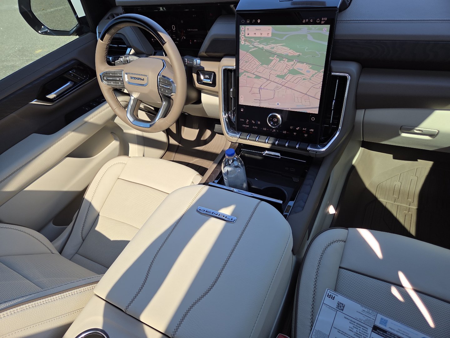 New 2026 GMC Yukon Denali w/ Denali Reserve Package AWD/4WD image 31