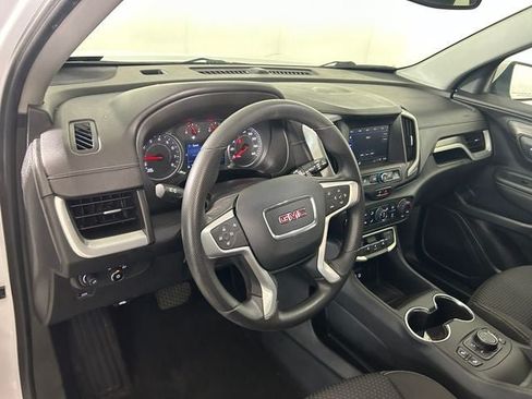 Used 2023 GMC Terrain SLE w/ Driver Convenience Package AWD/4WD image 14