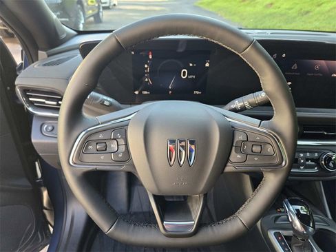 New 2025 Buick Envista Preferred w/ Convenience I Package image 18