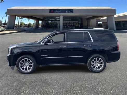 Used 2018 GMC Yukon Denali w/ Open Road Package image 2