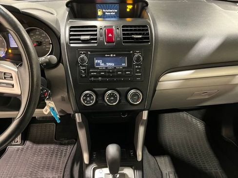 Used 2015 Subaru Forester 2.5i Premium w/ All-Weather Package image 29