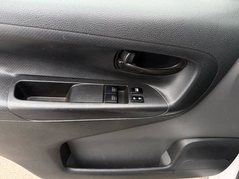 Used 2017 Nissan NV200 SV w/ Technology Package image 17