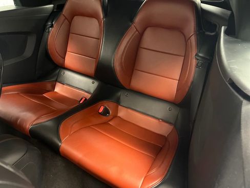 Used 2024 Ford Mustang Premium image 13