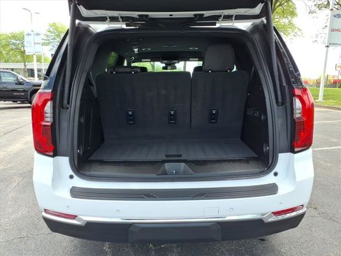 Used 2025 GMC Yukon Elevation AWD/4WD image 30