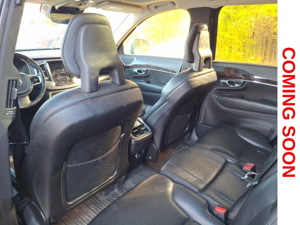 Used 2018 Volvo XC90 T6 Momentum w/ Convenience Package AWD/4WD image 12