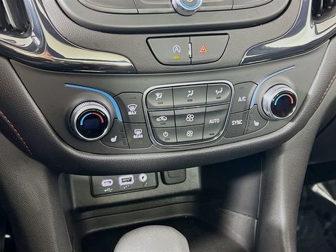 Used 2023 Chevrolet Equinox RS w/ RS Leather Package image 16