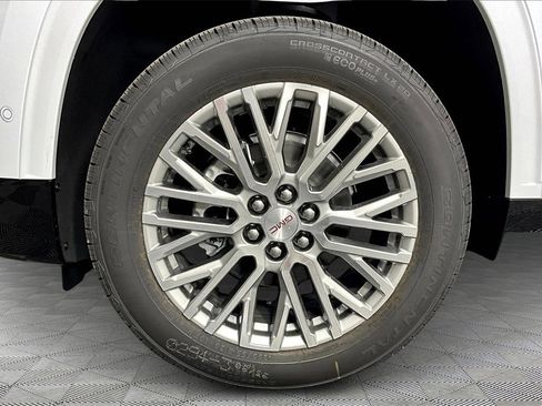 New 2026 GMC Acadia Denali w/ Super Cruise Package image 12