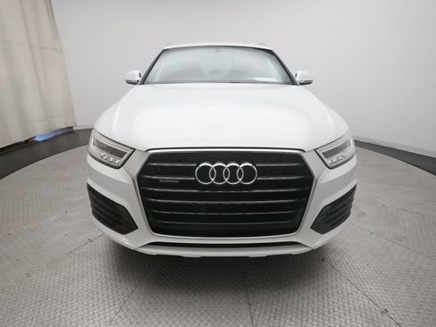 Used 2018 Audi Q3 2.0T Premium Plus w/ Premium Plus Package AWD/4WD image 11