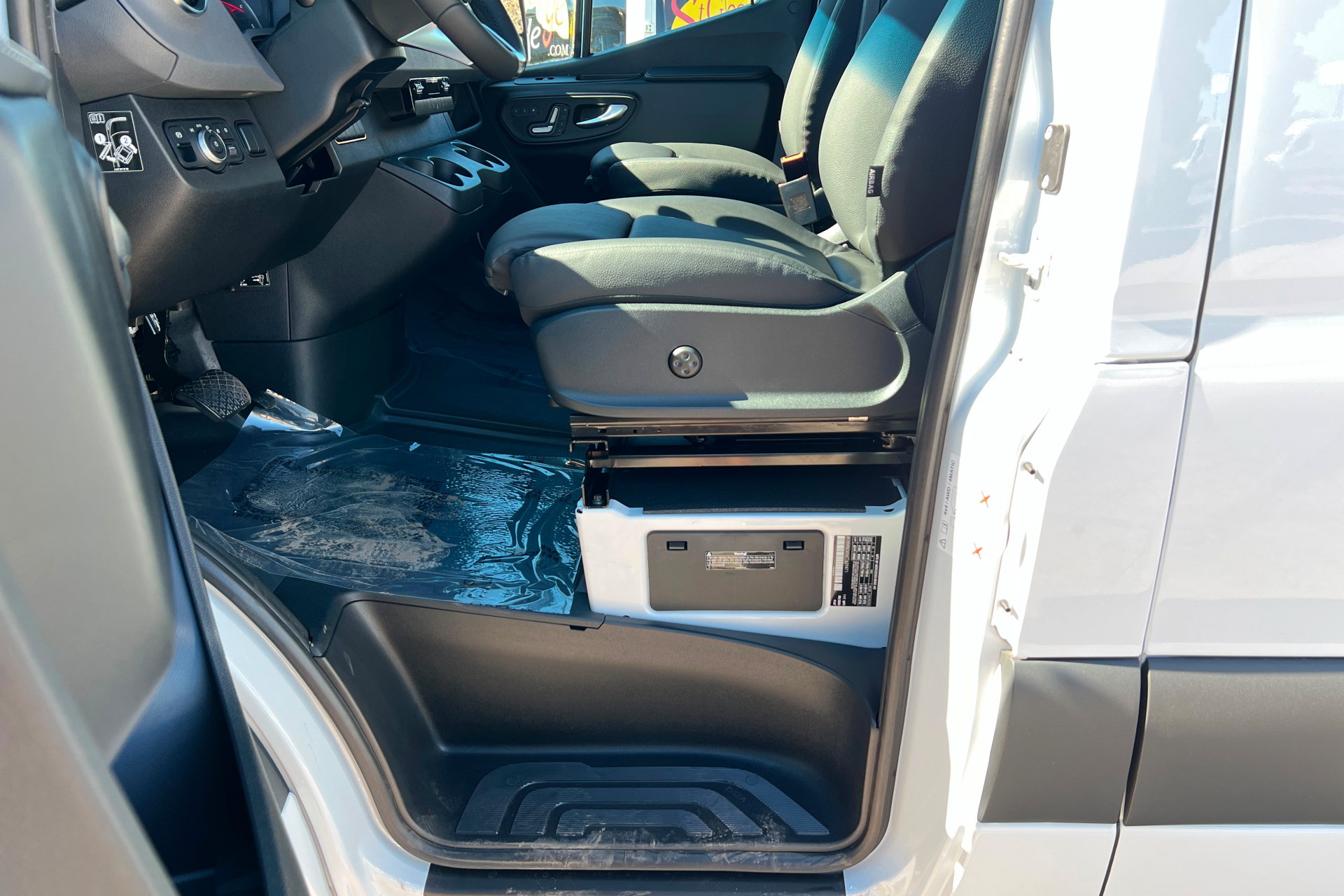 New 2026 Mercedes-Benz Sprinter 2500 image 17