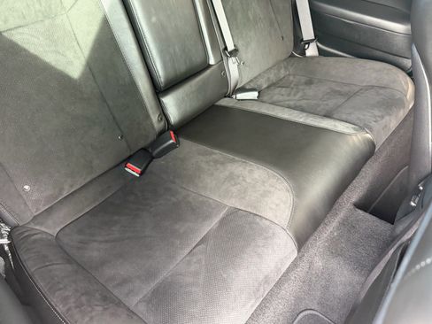 Used 2023 Dodge Challenger R/T w/ Plus Package image 18