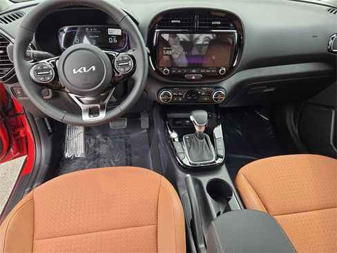 New 2025 Kia Soul EX image 21