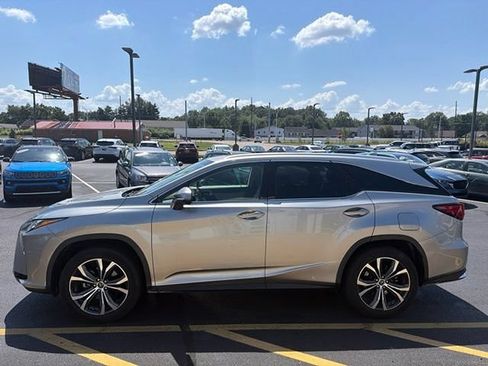 Used 2019 Lexus RX 350L AWD w/ Premium Package image 3