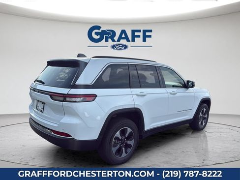 Used 2024 Jeep Grand Cherokee Limited 4xe AWD/4WD image 7