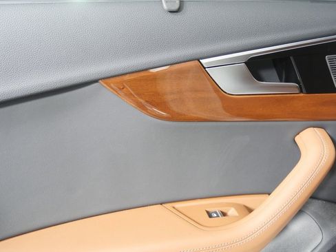 Used 2023 Audi A4 2.0T allroad Premium Plus w/ Premium Plus Package image 13