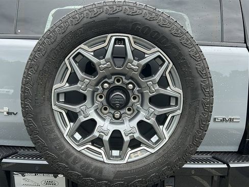 Used 2025 GMC Hummer EV 3X AWD/4WD image 27
