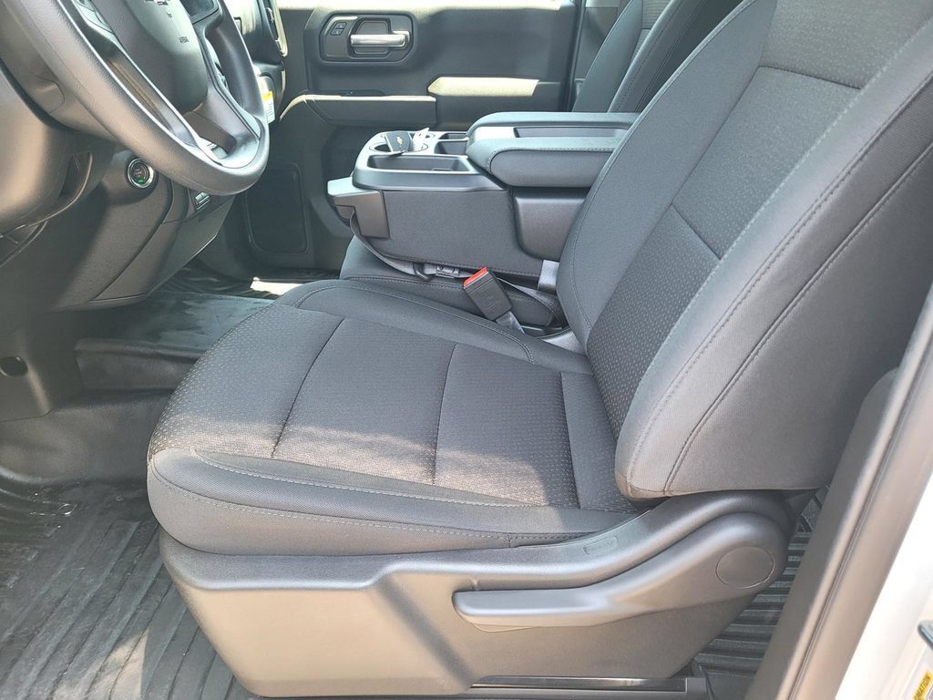 New 2026 Chevrolet Silverado 2500 W/T w/ WT Convenience Package AWD/4WD image 10