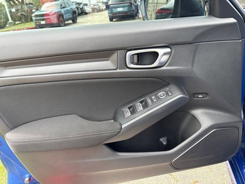 Used 2024 Honda Civic Sport image 11