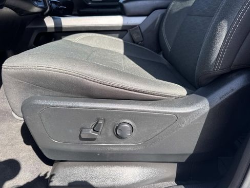 Certified 2025 RAM 1500 Big Horn AWD/4WD image 16