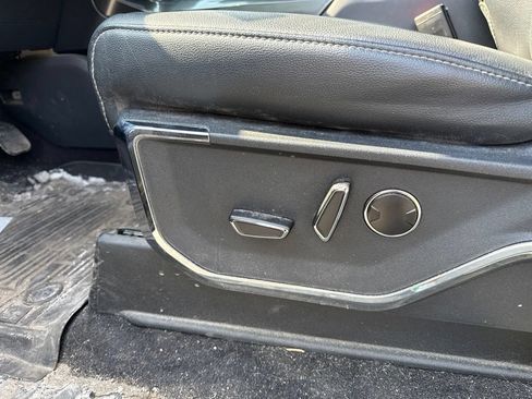 Used 2023 Ford F150 Lariat w/ Equipment Group 502A High AWD/4WD image 10