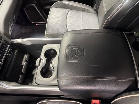 Used 2020 RAM 2500 Laramie AWD/4WD image 28