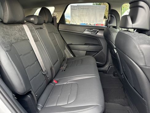 New 2026 Kia Sportage SX Prestige image 12